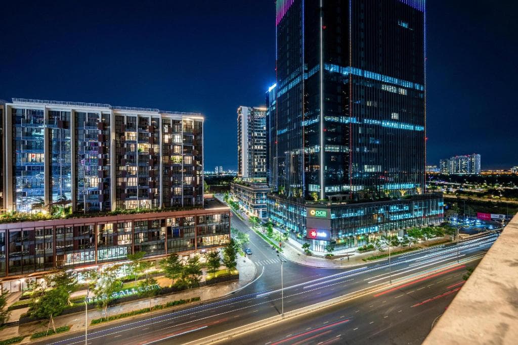 Metropole Grand Deluxe Residence Saigon