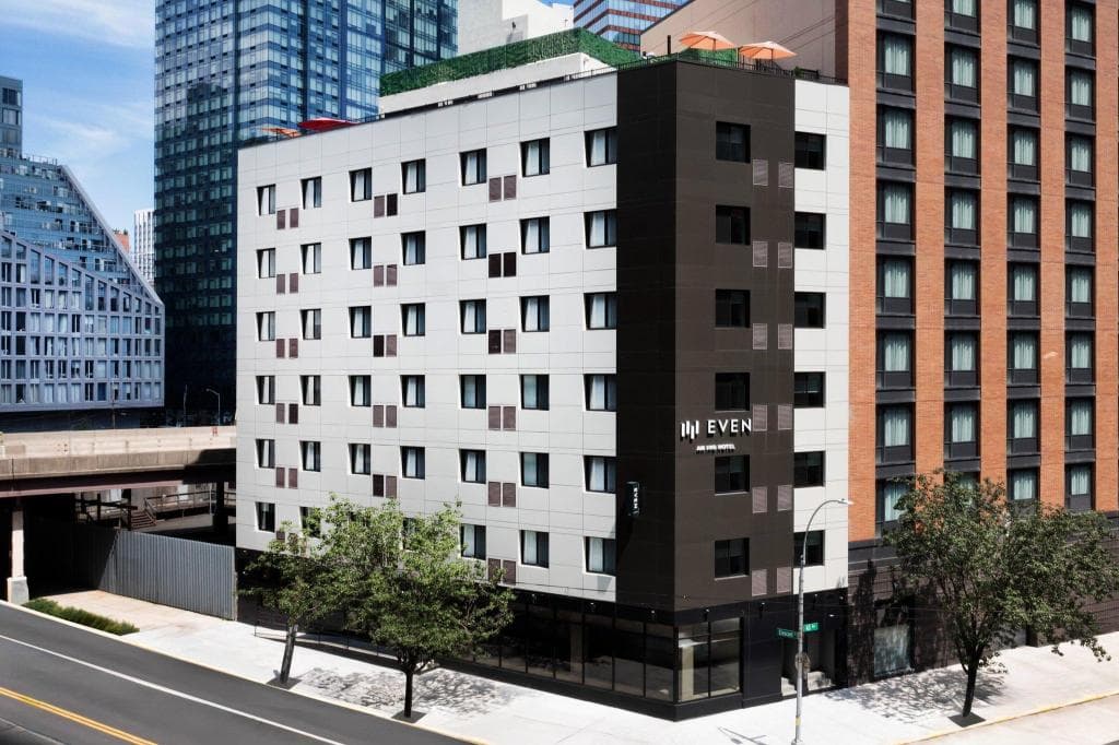 EVEN Hotel Long Island City - New York by IHG