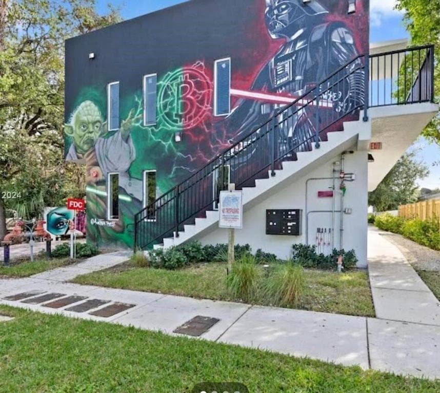 Atrium Star Wars-themed Design District