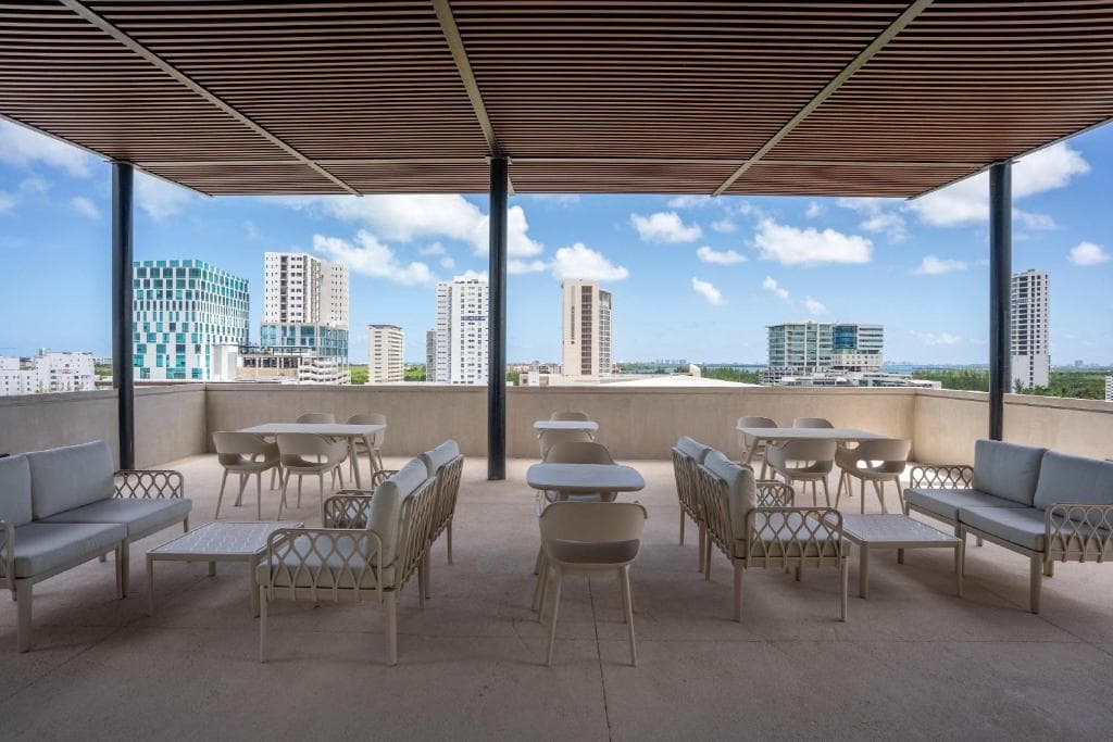 Work and Relax Studio with Rooftop and Workspace