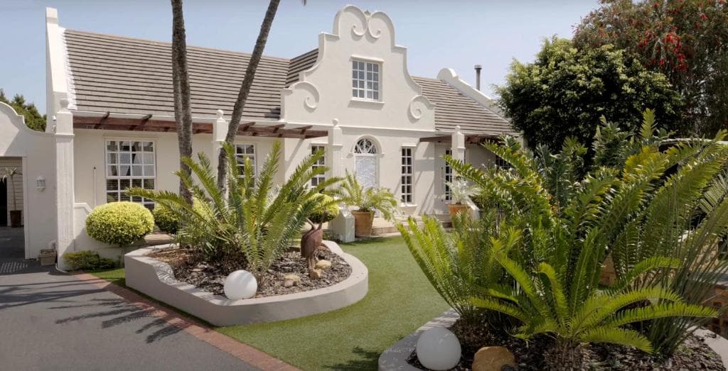 Simply The Choice Manor